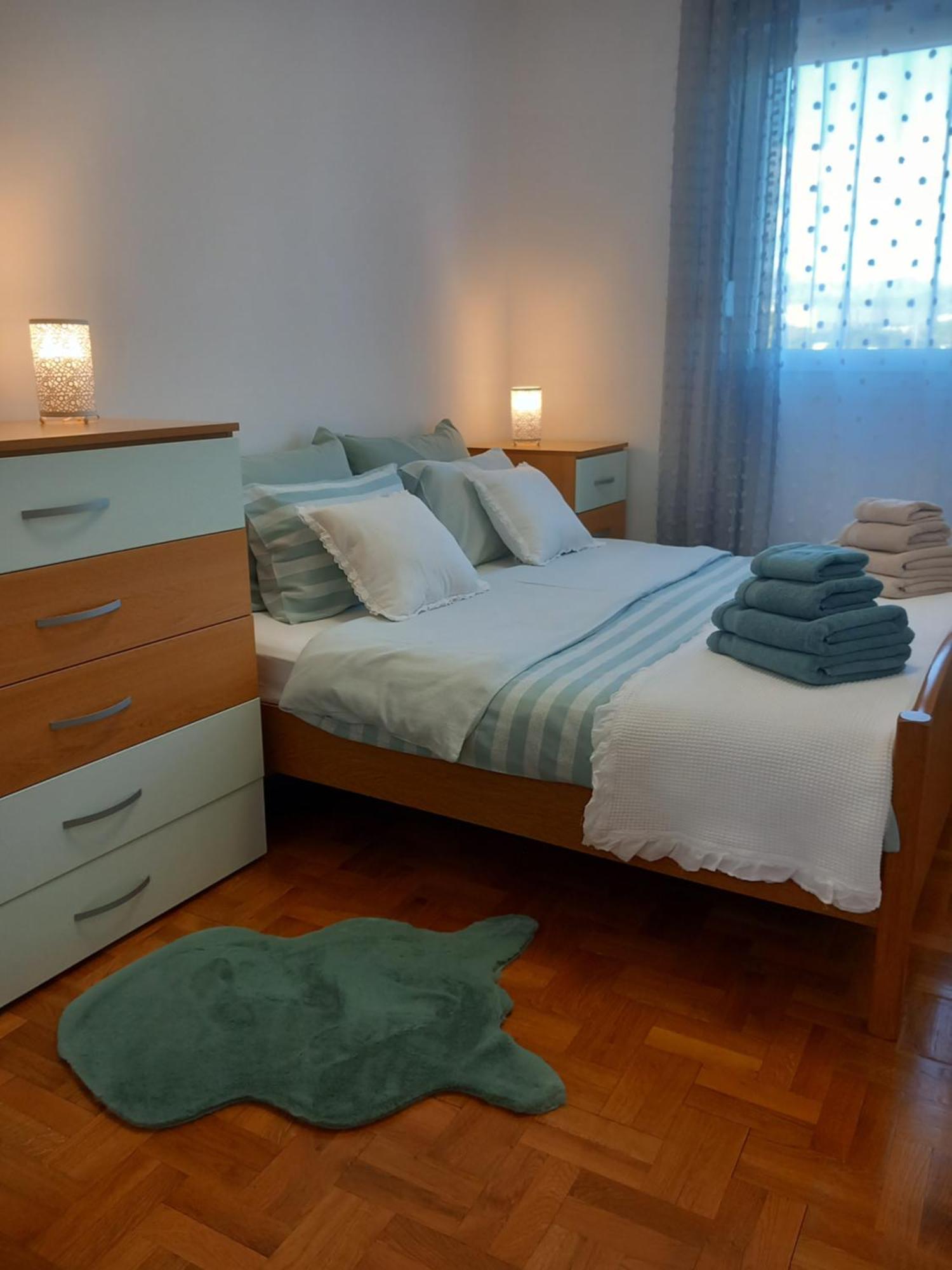 Apartment Harmony - Pleasant And Comfortable Place With A Balcony And A Secured Garage スプリト エクステリア 写真