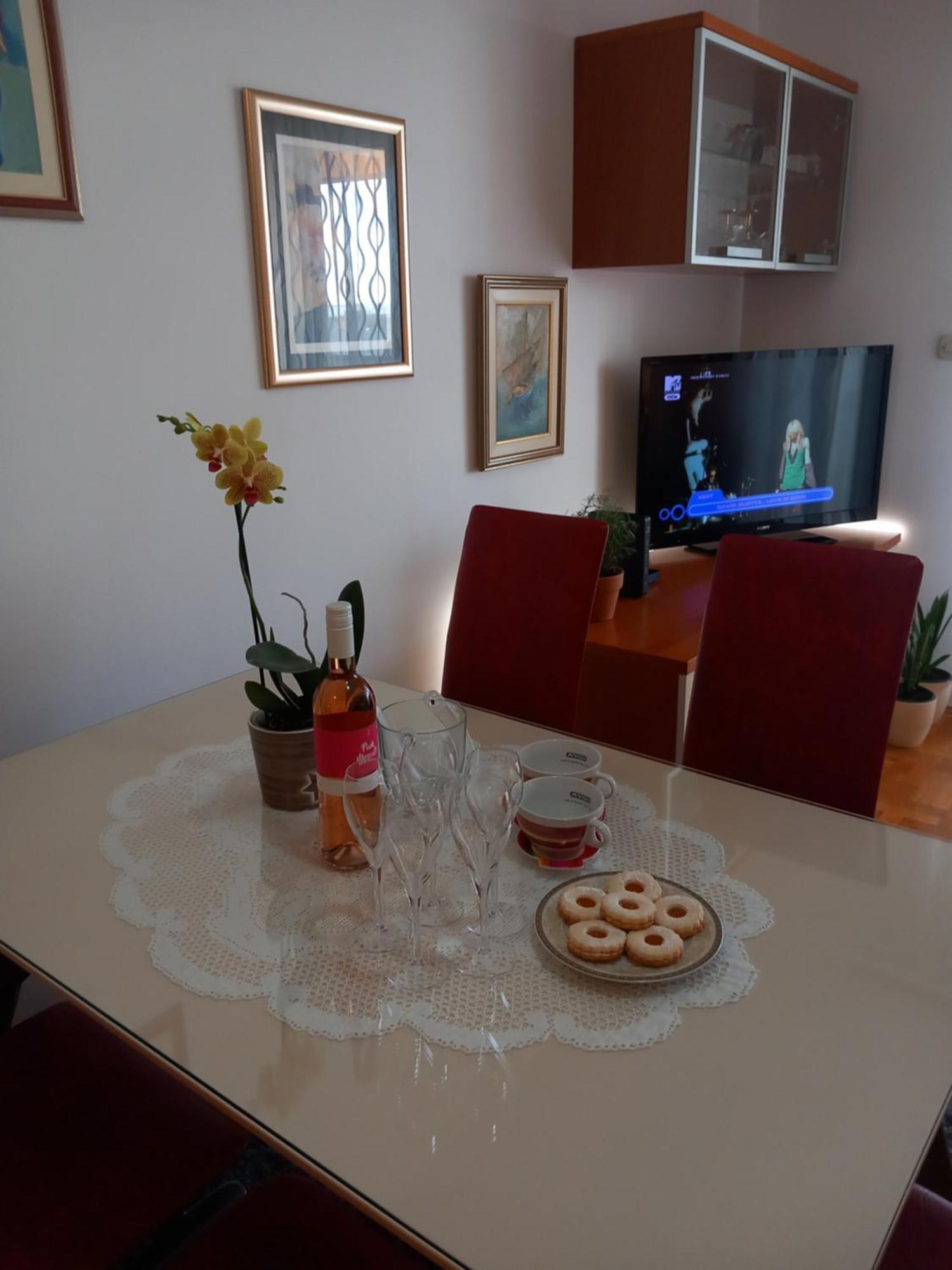 Apartment Harmony - Pleasant And Comfortable Place With A Balcony And A Secured Garage スプリト エクステリア 写真