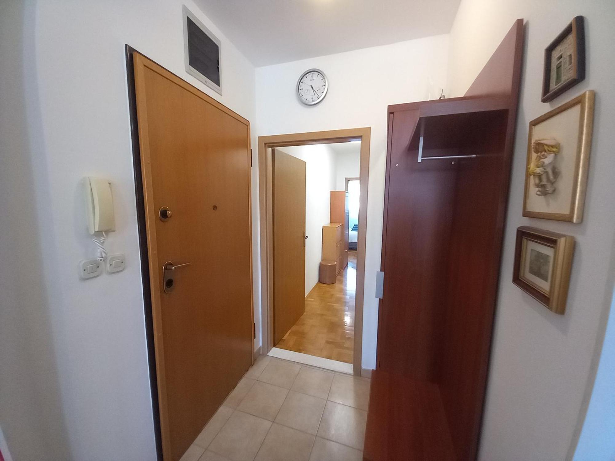 Apartment Harmony - Pleasant And Comfortable Place With A Balcony And A Secured Garage スプリト エクステリア 写真