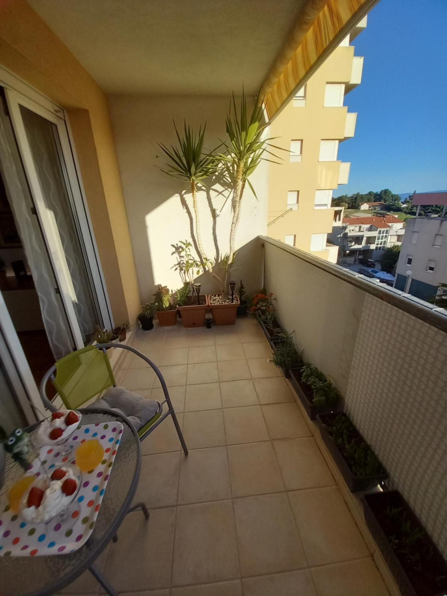 Apartment Harmony - Pleasant And Comfortable Place With A Balcony And A Secured Garage スプリト エクステリア 写真