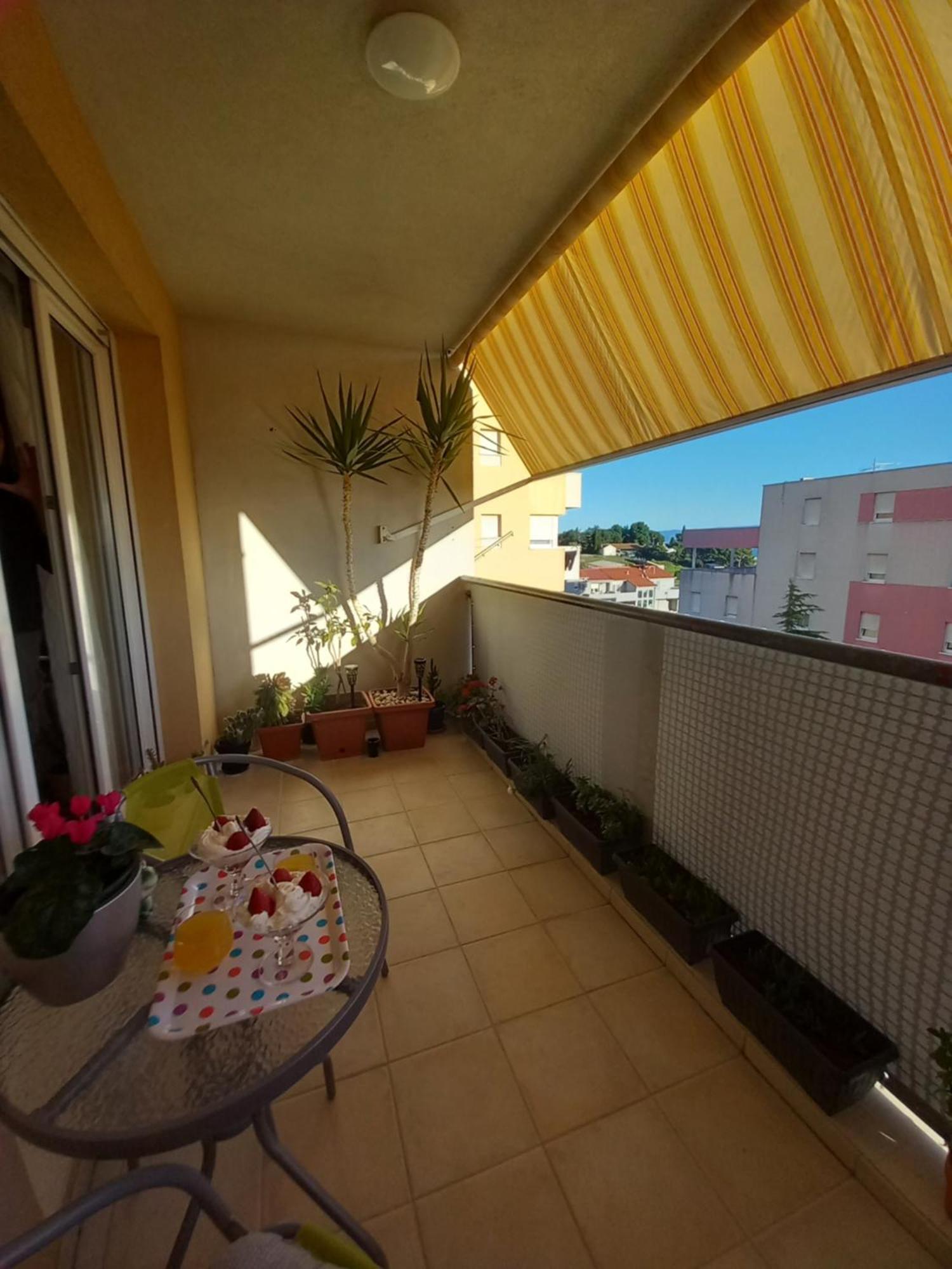 Apartment Harmony - Pleasant And Comfortable Place With A Balcony And A Secured Garage スプリト エクステリア 写真
